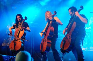 1280px-Apocalyptica_-_Ilosaarirock_2009